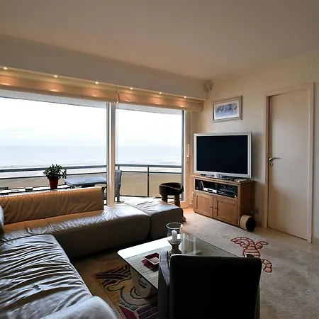 Ensor 0102 South-facing Corner Daire *