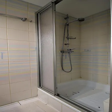 Ensor 0102 South-facing Corner De Haan