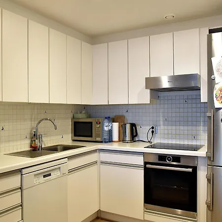 Daire Ensor 0102 South-facing Corner