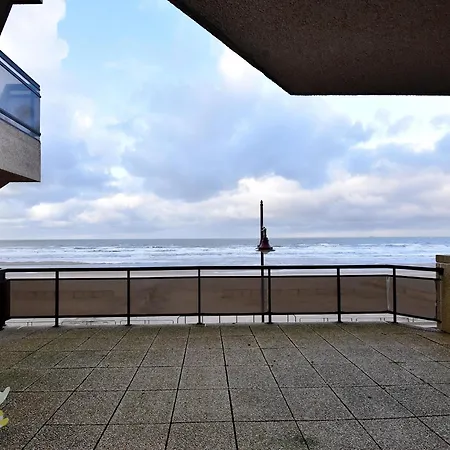 Ensor 0102 South-facing Corner Daire